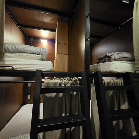 Inno Hostel & Pub Lounge Hongdae Seoul Bagian luar foto