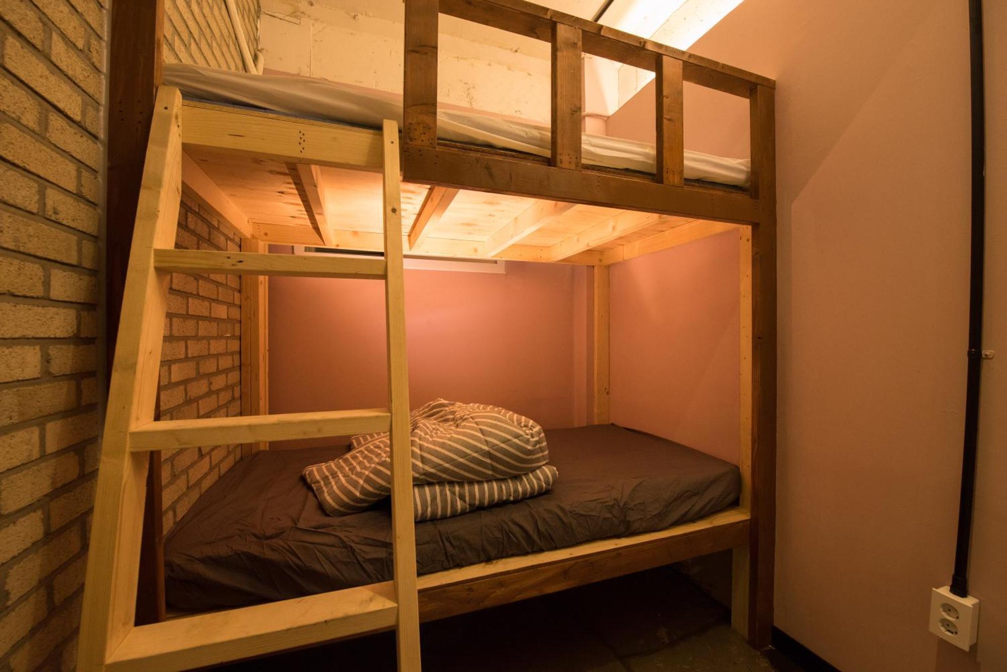Inno Hostel & Pub Lounge Hongdae Seoul Bagian luar foto