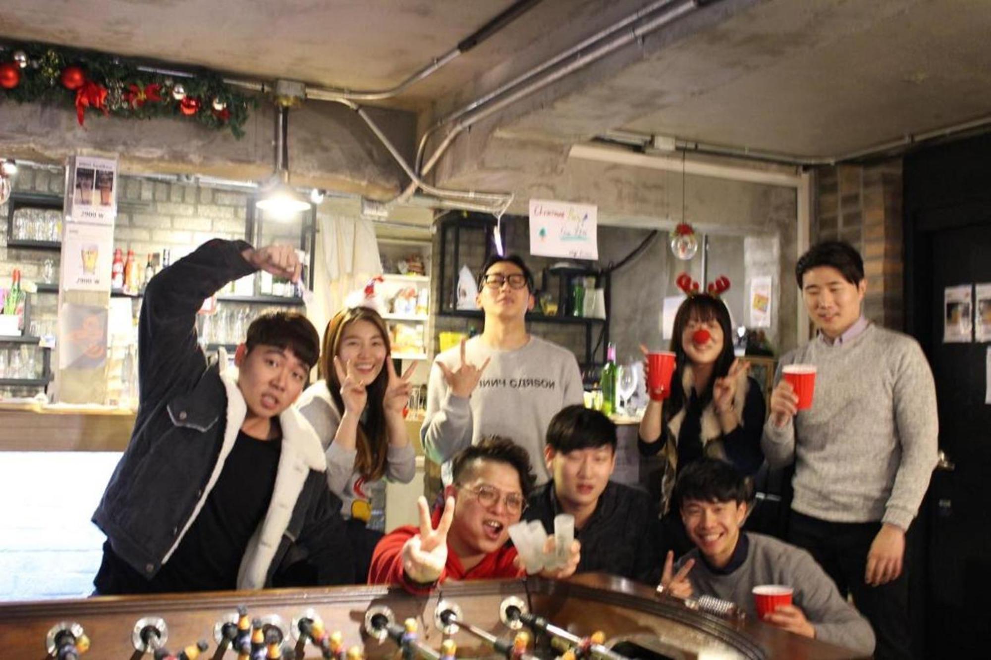 Inno Hostel & Pub Lounge Hongdae Seoul Bagian luar foto