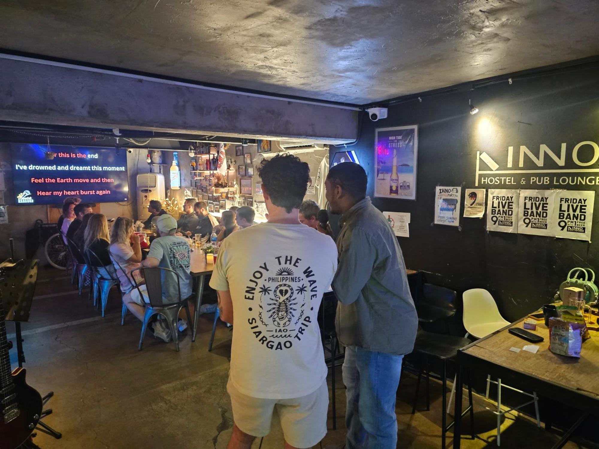 Inno Hostel & Pub Lounge Hongdae Seoul Bagian luar foto