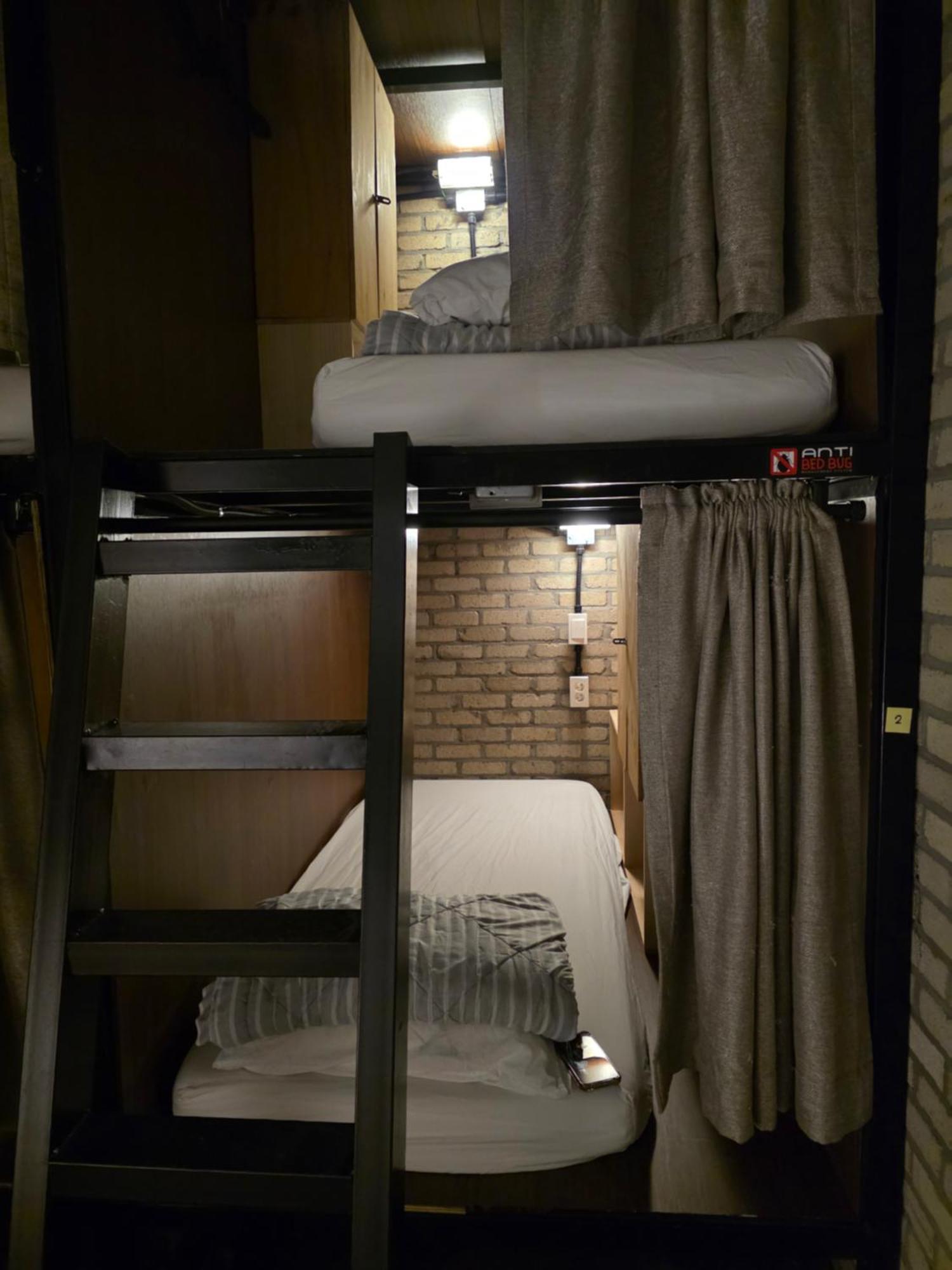Inno Hostel & Pub Lounge Hongdae Seoul Bagian luar foto